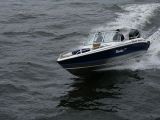моторный катер Husky 630